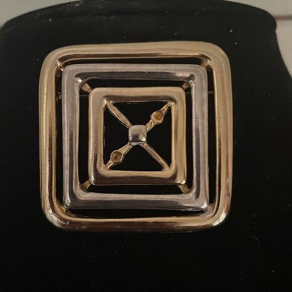 2” gold and silver tone multi square Avant Garde style brooch and pendant - Picture 1 of 10